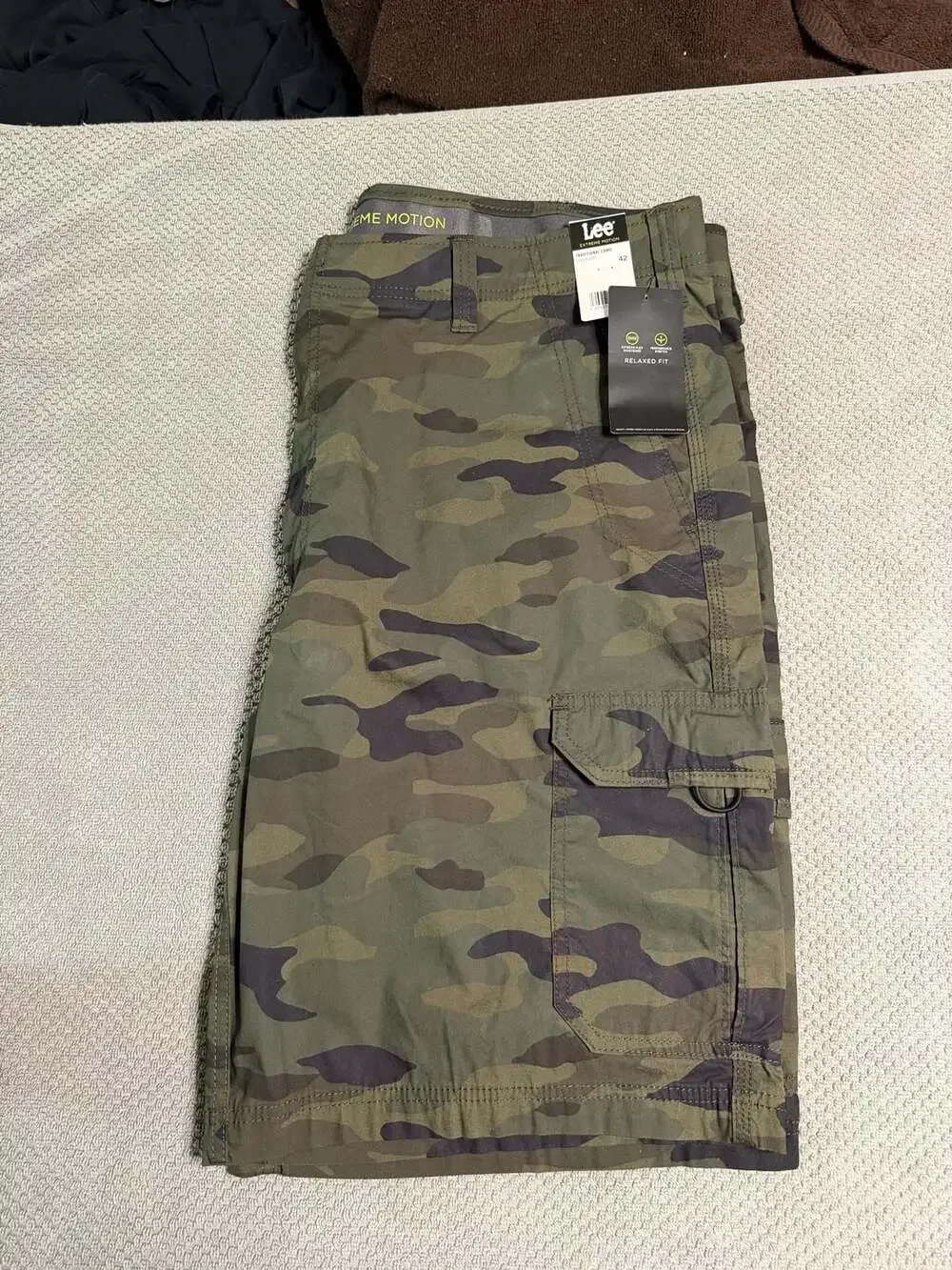 Lee Extreme Motion Relaxed Fit Traditional Camo Cargo Shorts